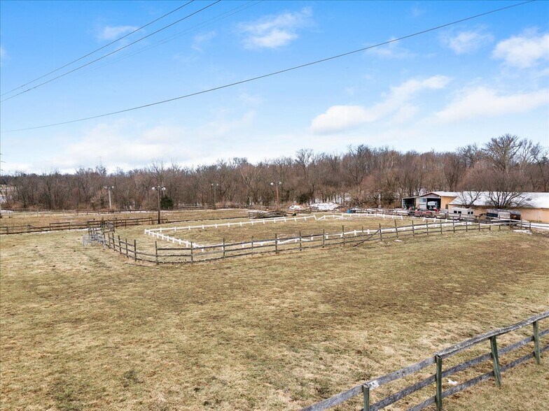 More Photos Of 2675 Carriagegate Ln, Maineville Lodge Meeting Hall For Sale