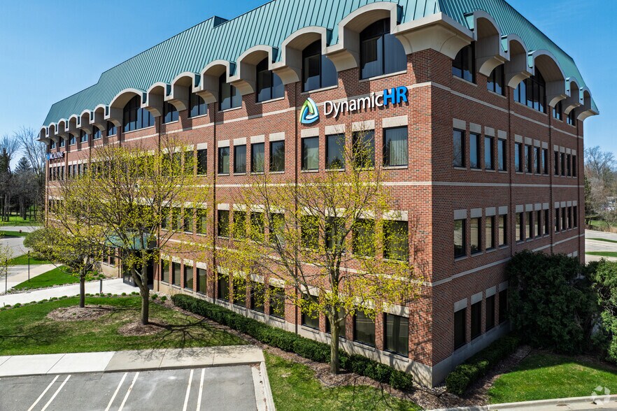 Primary Photo Of 3201 University Dr, Auburn Hills Office For Sale