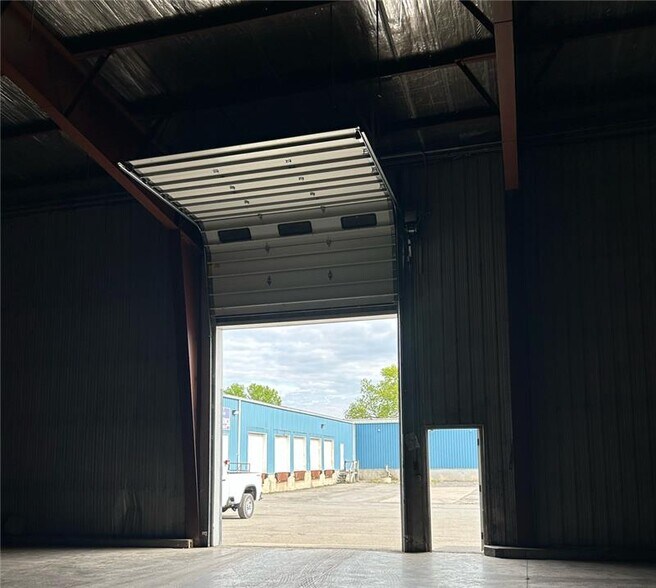 More Photos Of 2486-2498 State Route 12B, Hamilton Warehouse For Lease