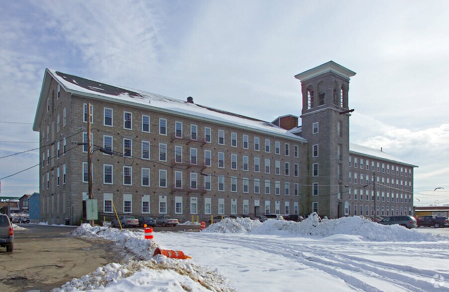 More Photos Of 20-88 Front St, Fall River Light Manufacturing For Lease