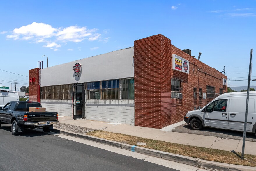 More Photos Of 5711 Sheila St, Commerce Warehouse For Sale