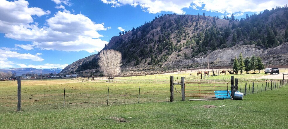 More Photos Of 411 Violet Lane, Eagle Land For Sale