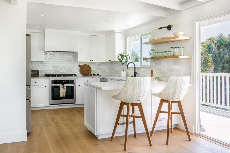 More Photos Of 31254 Bailard Rd, Malibu Multifamily For Sale