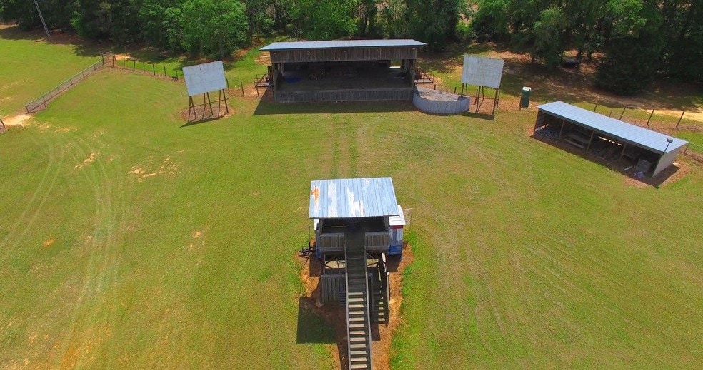 More Photos Of 775 Bembry Ave, Unadilla Theater Concert Hall For Sale