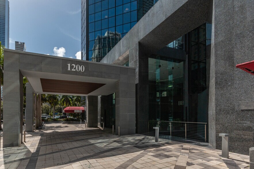 More Photos Of 1200 Brickell Ave, Miami Loft Creative Space For Lease