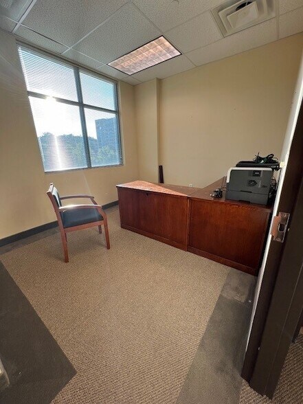 More Photos Of 246 Hamburg Tpke, Wayne Medical For Sale