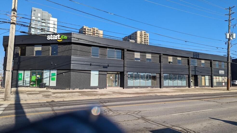 More Photos Of 700 York St, London Office For Lease