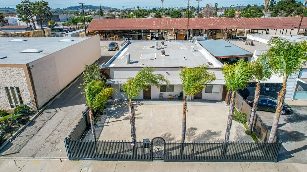 More Photos Of 343 N Clark Ave, Pomona Warehouse For Sale