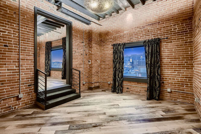 More Photos Of 1912 S Broadway, Denver General Retail For Sale