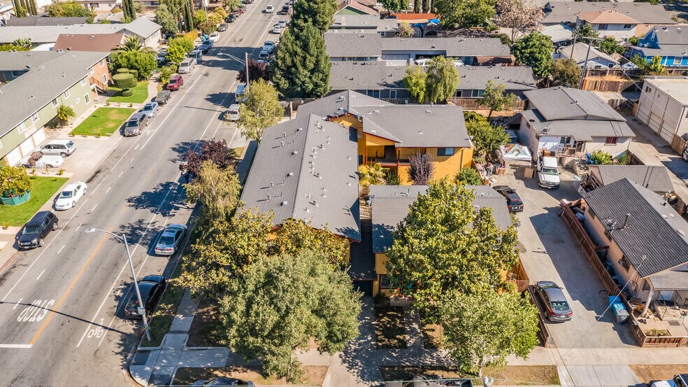 More Photos Of 7191 Eigleberry St, Gilroy Apartments For Sale