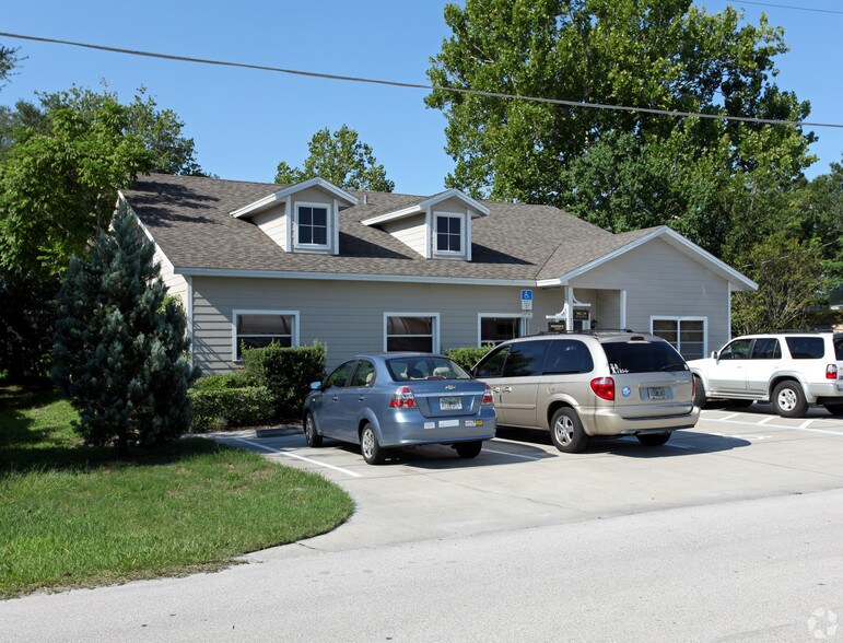 More Photos Of 258 Short Ave, Longwood Office For Sale