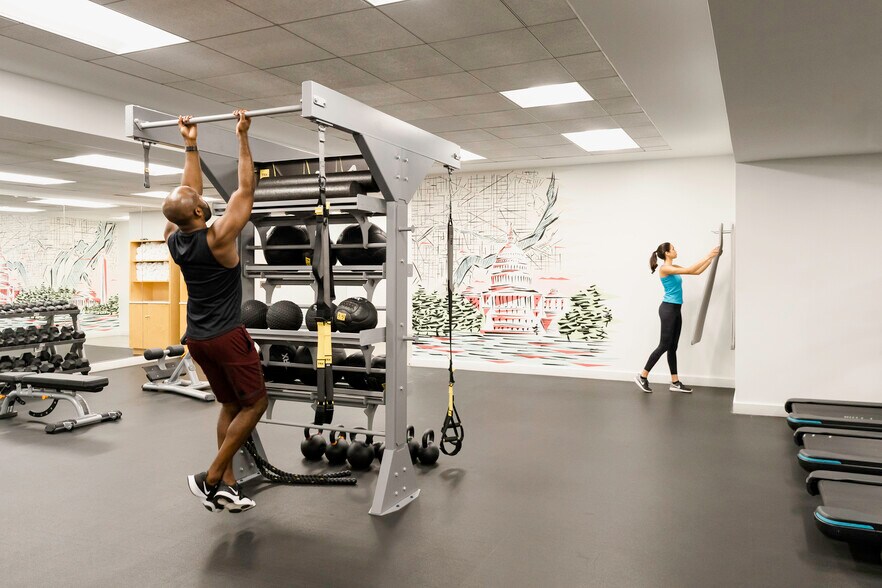 More Photos Of 1919 Pennsylvania Ave NW, Washington Office For Sale