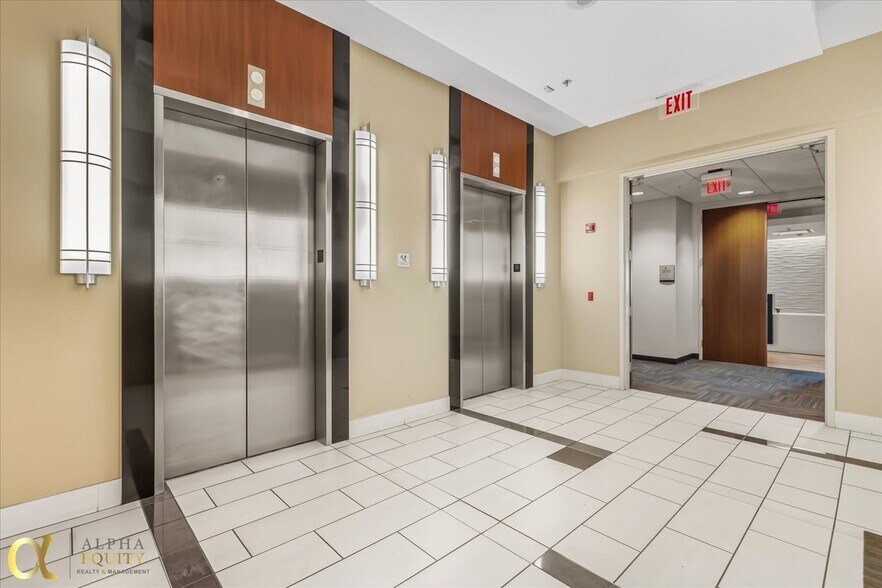 More Photos Of 189 S Orange Ave, Orlando Office Residential For Sale