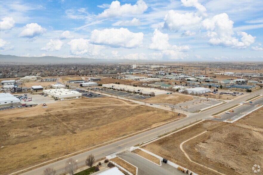 More Photos Of 840 Diamond Valley Pky, Windsor Industrial For Sale