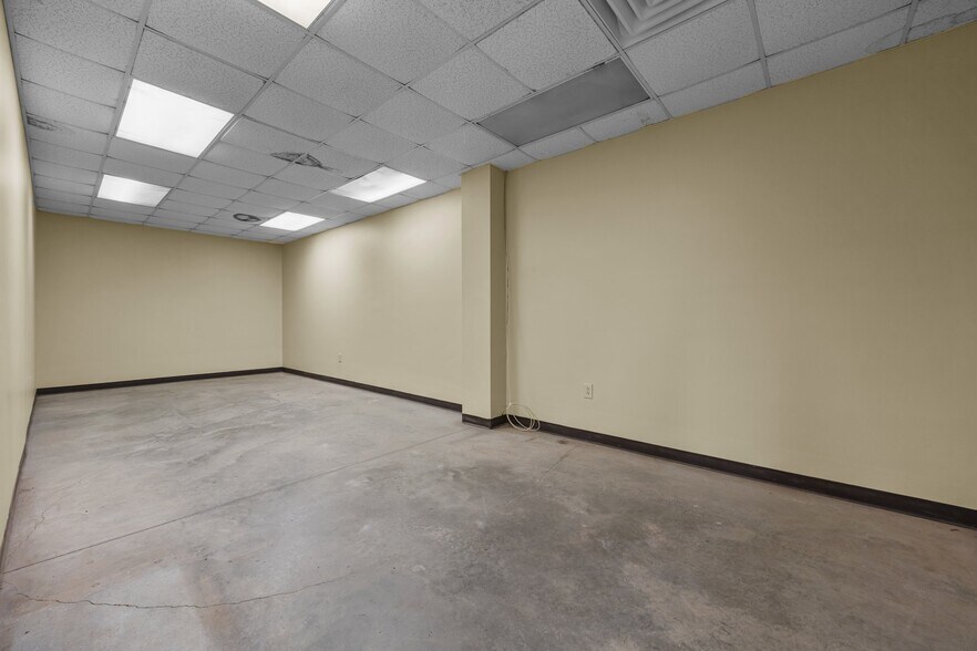 More Photos Of 1085 Old US 421, Lillington Industrial For Sale