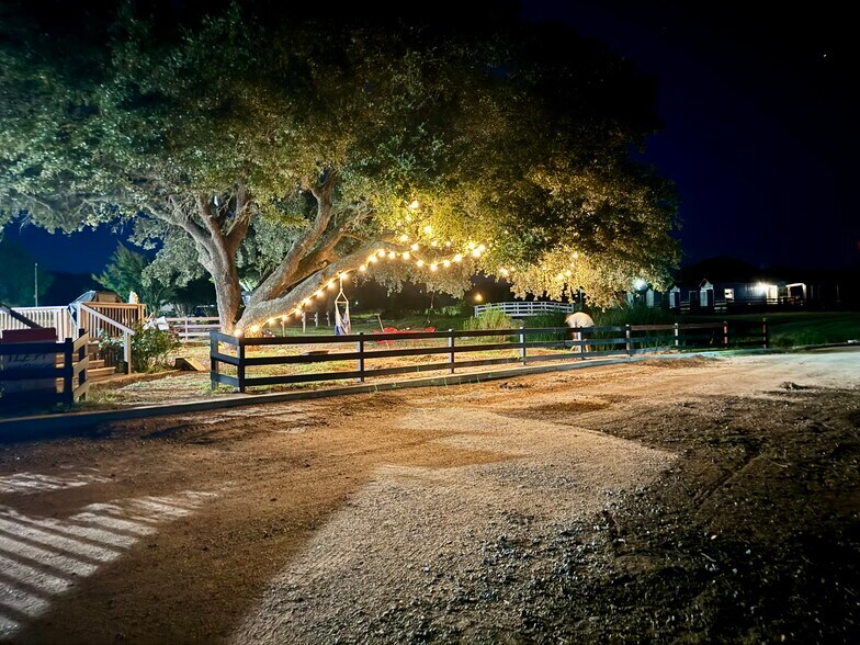 More Photos Of 2008-2012 Fisher St, Goldthwaite Manufactured Housing Mobile Home Park For Sale