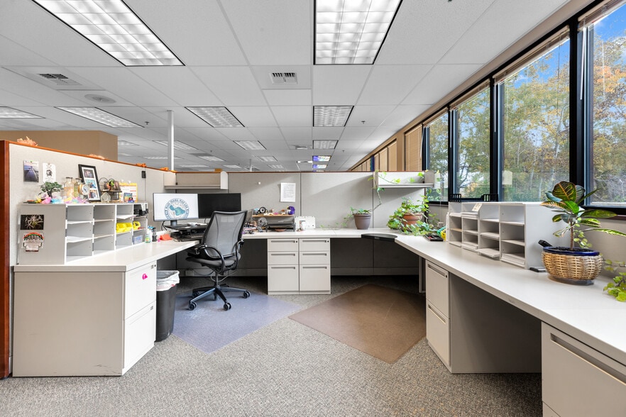 More Photos Of 555 Corporate Dr, Kalispell Medical For Lease
