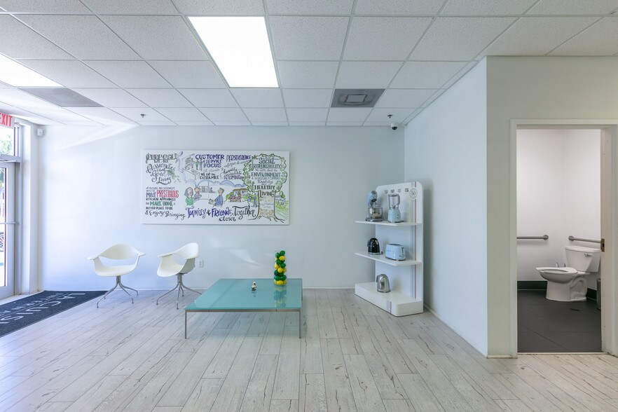 More Photos Of 2005-2185 NW 115th Ave, Miami Manufacturing For Lease