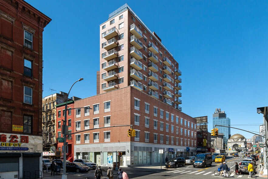 Primary Photo Of 94 Canal St, New York Hospitality For Sale