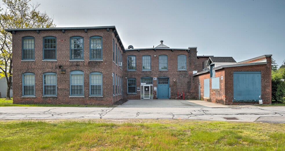 More Photos Of 96 Congress St, Keene Refrigeration Cold Storage For Sale