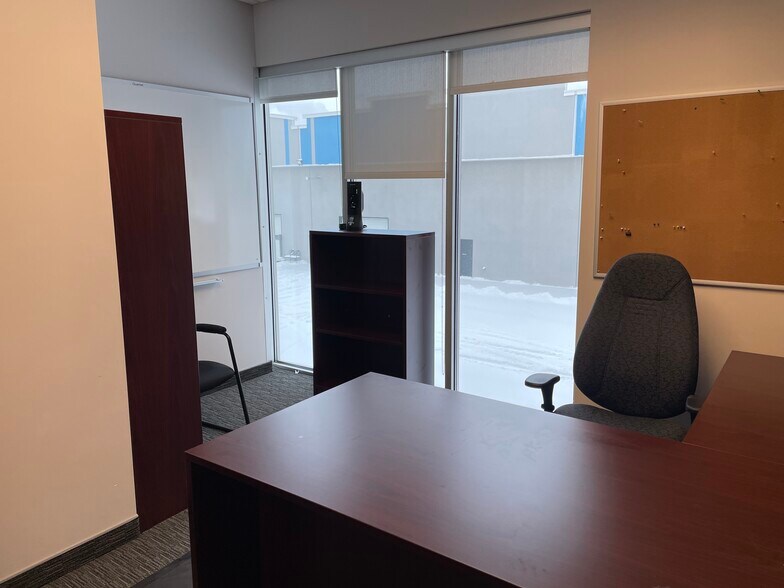 More Photos Of 10920 84 Ave, Grande Prairie Office For Sale