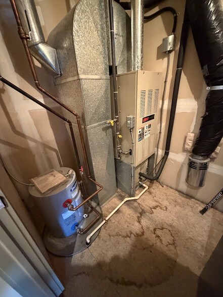 More Photos Of 11113 83 Av, Fort Saskatchewan Warehouse For Sale