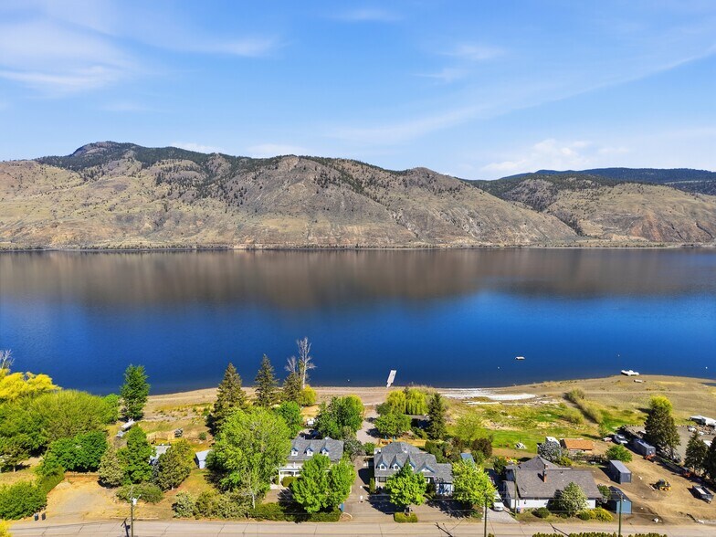 More Photos Of 7001 Savona Access Rd, Thompson-Nicola Hotel For Sale