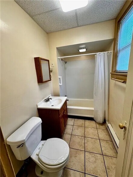 More Photos Of 811 Wilmington Rd, New Castle Apartments For Sale