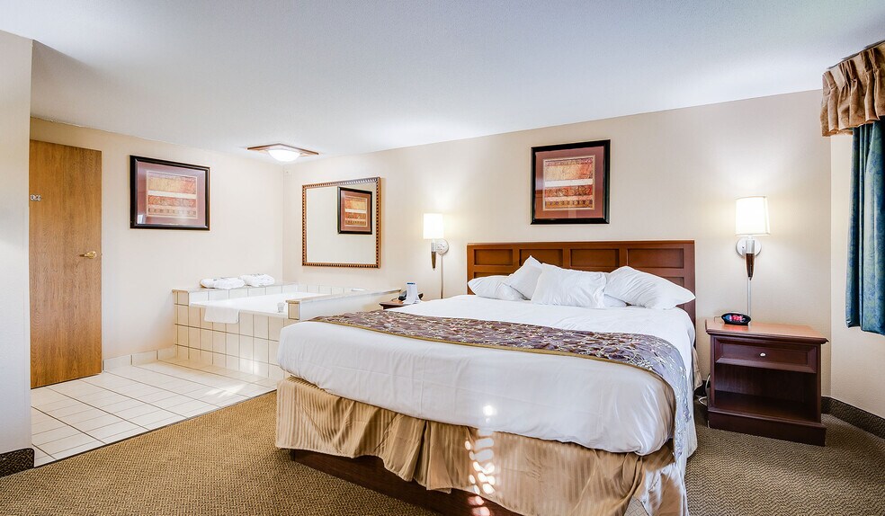 More Photos Of 600 Oasis Rd, Black River Falls Hotel For Sale