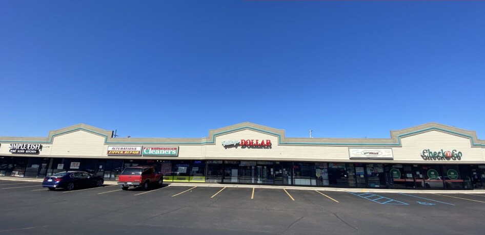 More Photos Of 6701-6725 S Division Ave, Grand Rapids General Retail For Lease