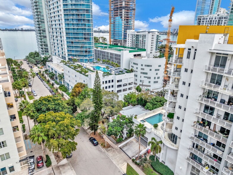 More Photos Of 452 NE 30th St, Miami Land For Sale