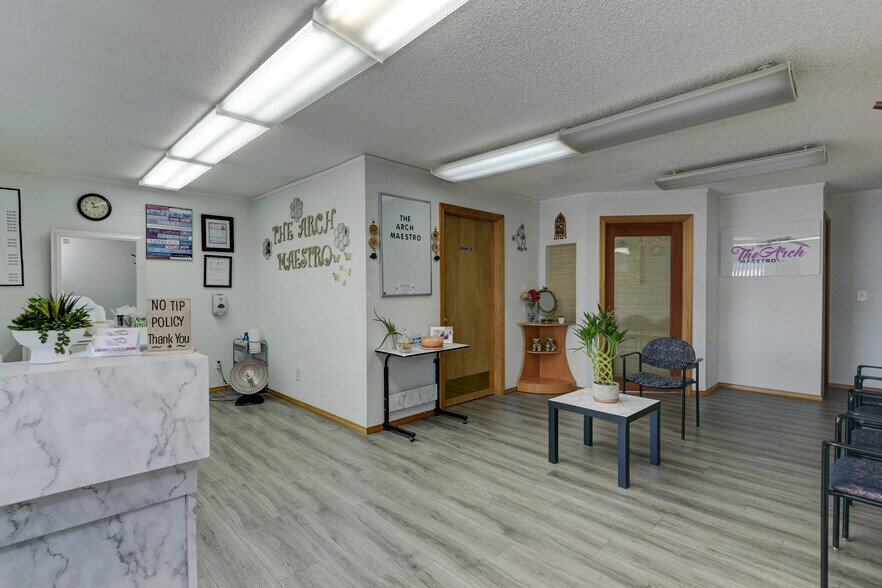 More Photos Of 3700 Pacific Ave SE, Olympia General Retail For Sale