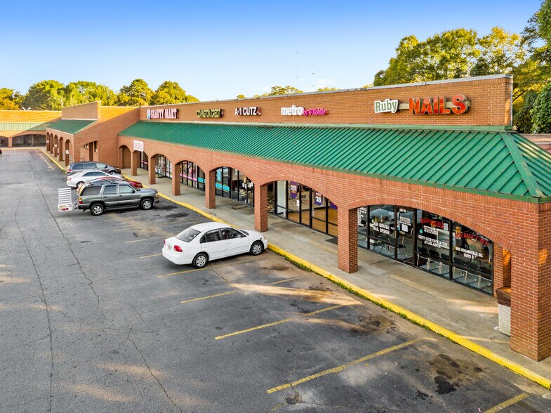 More Photos Of 900 Hogansville Rd, Lagrange Unknown For Lease