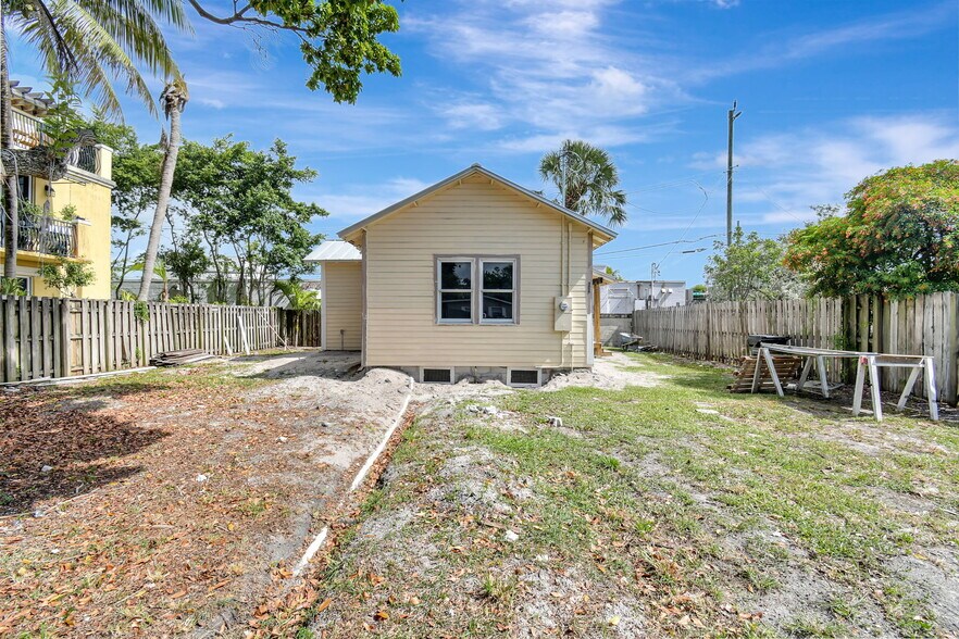 More Photos Of 11 SW 11th Ave, Fort Lauderdale Land For Sale
