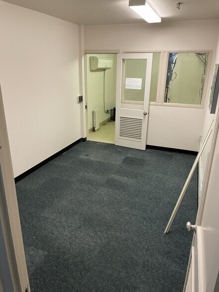 More Photos Of 138-152 Baltimore St, Cumberland Apartments For Lease