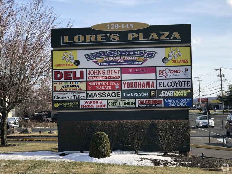 More Photos Of 129-145 Danbury Rd, New Milford Storefront For Lease