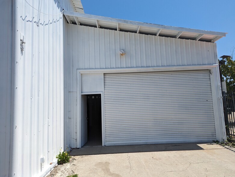 More Photos Of 2324 Adeline St, Oakland Manufacturing For Lease