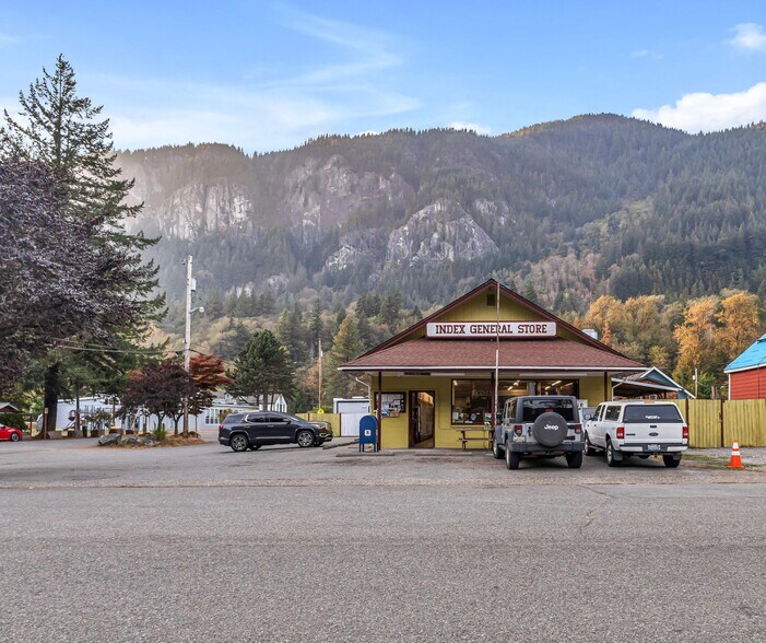 More Photos Of 503 Ave A, Index Convenience Store For Sale