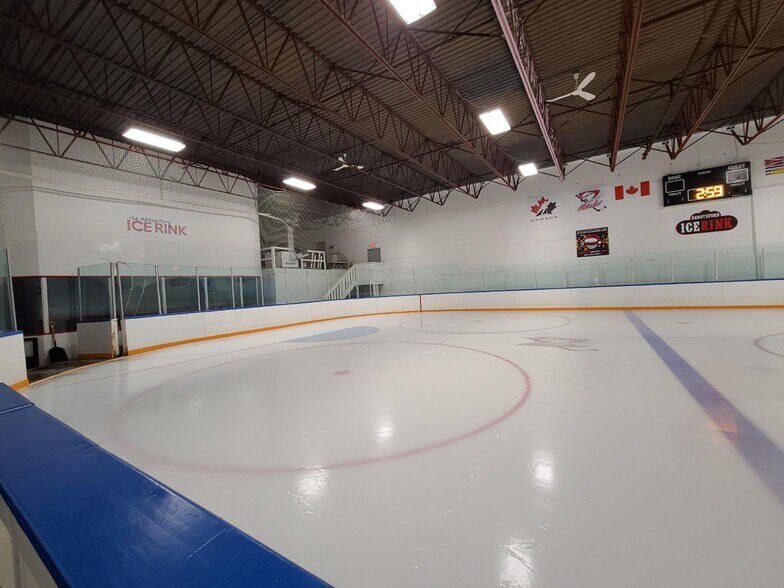 More Photos Of 34100 S Fraser Way, Abbotsford Distribution For Sale