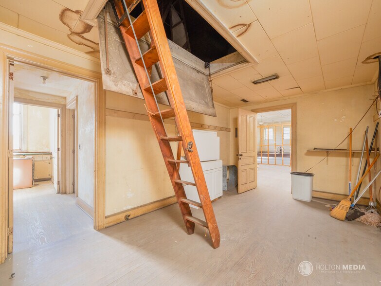 More Photos Of 1418 Newcastle St, Brunswick Storefront For Lease