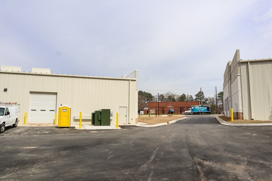 More Photos Of 3010 Stony Brook Dr, Raleigh Unknown For Lease