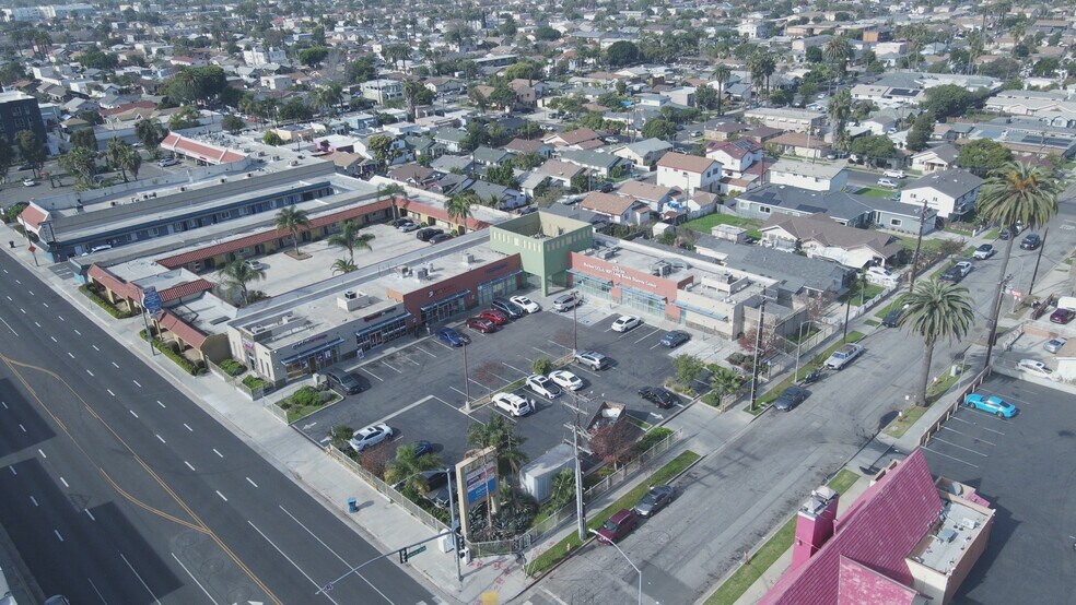 Primary Photo Of 1075 E Pacific Coast Hwy, Long Beach Storefront Retail Office For Sale