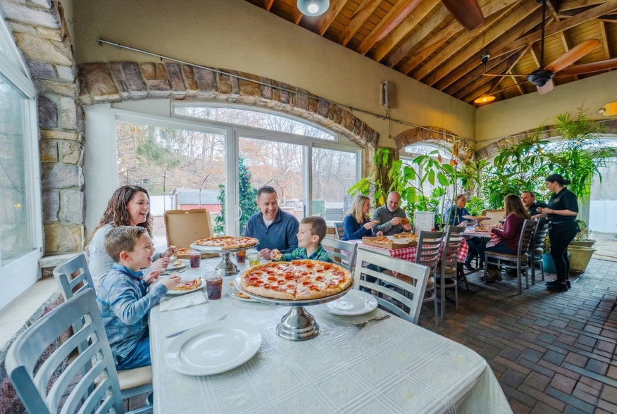 More Photos Of 419 Olive St, Branchburg Restaurant For Sale