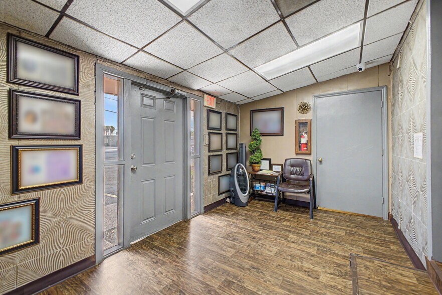 More Photos Of 3700 Vegas Dr, Las Vegas Daycare Center For Sale