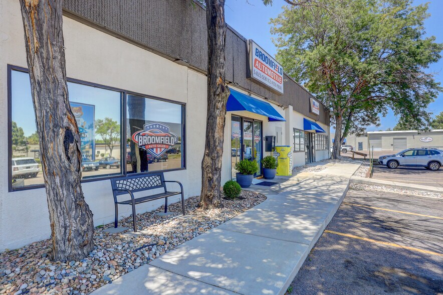 More Photos Of 555 Alter St, Broomfield Service For Sale