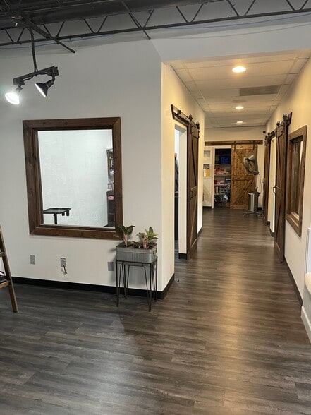 More Photos Of 1401 Montgomery Hwy, Birmingham Storefront Retail Office For Sale