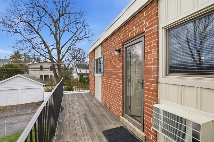 More Photos Of 115 S 24th St, Camp Hill Multifamily For Sale