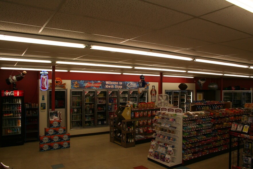 More Photos Of 1 N Clark St, Park City Convenience Store For Sale