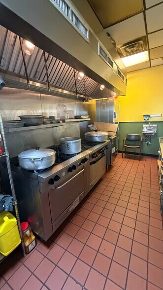 More Photos Of 4 Wheeler st, Lynn Specialty For Lease