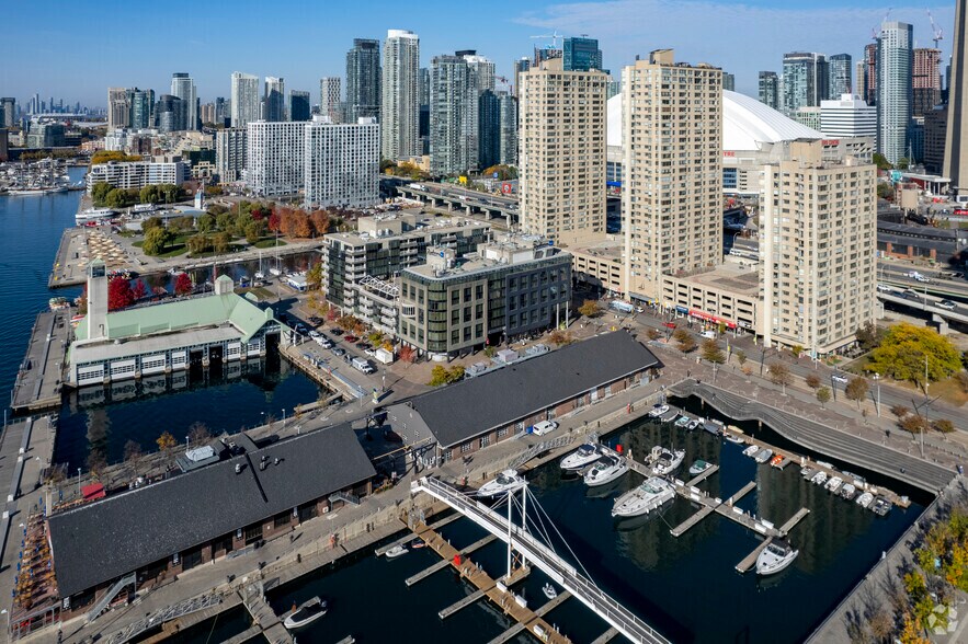 More Photos Of 245 Queens Quay W, Toronto Freestanding For Lease